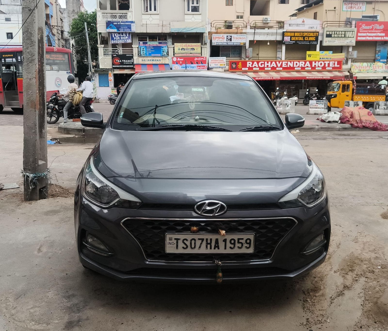 Hyundai i20 Self Drive LB Nagar